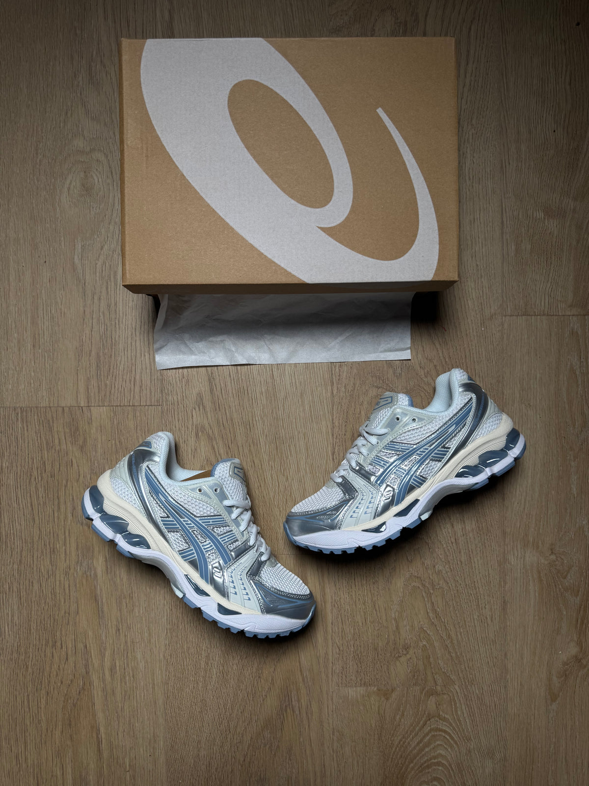 ASICS GEL-KAYANO 14 White / Light Navy