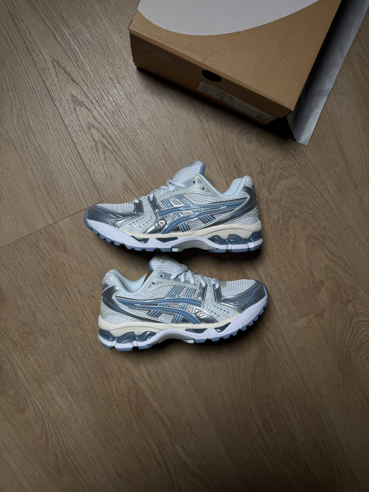 ASICS GEL-KAYANO 14 White / Light Navy
