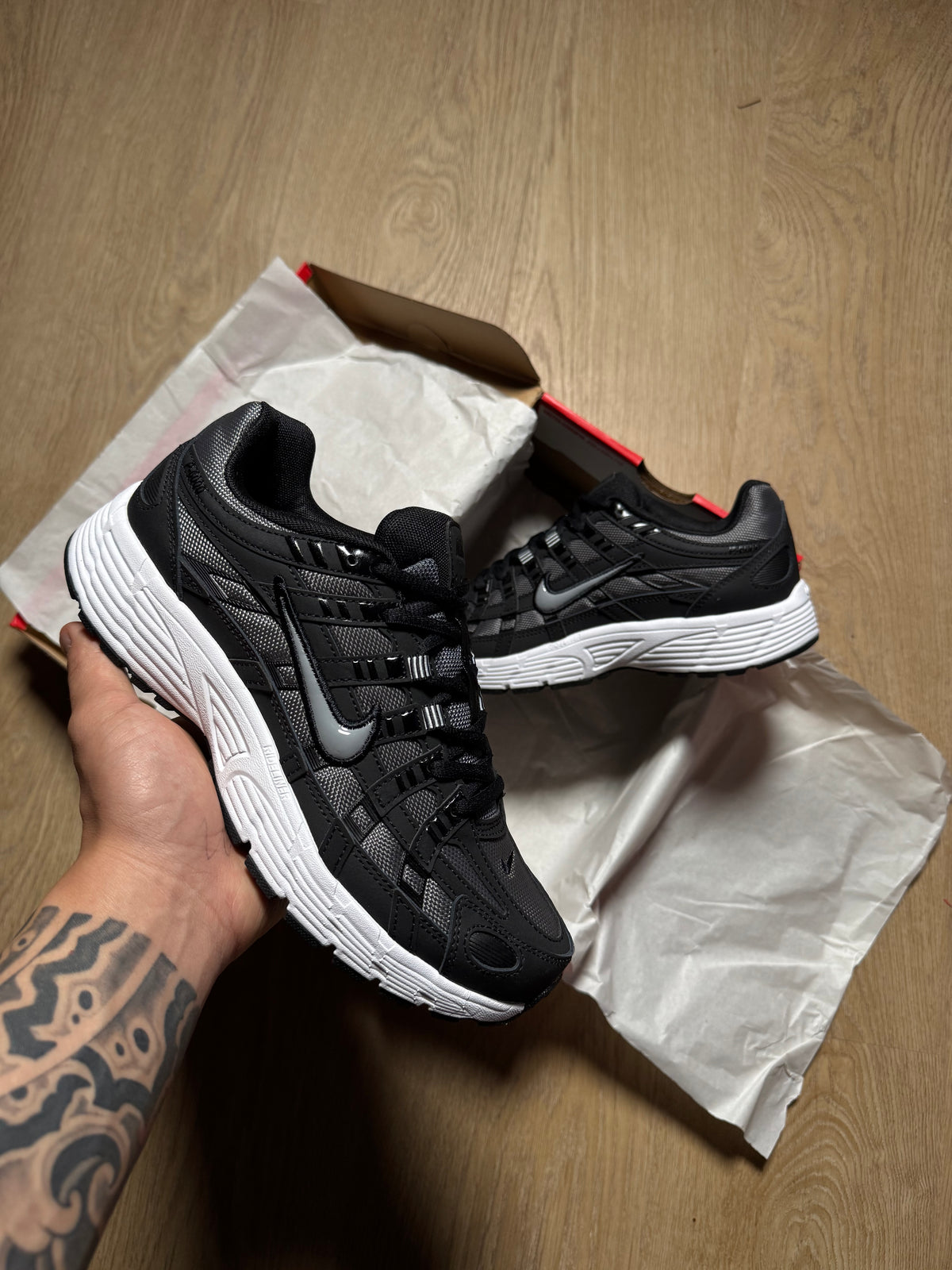 Nike P6000 BLACK/ COOL GREY WHITE